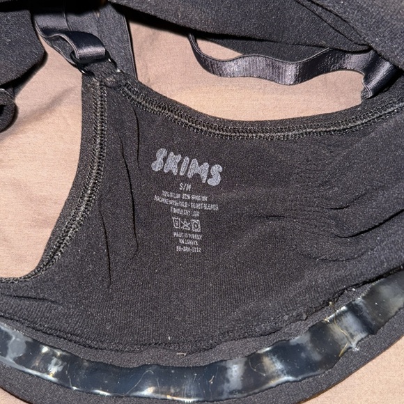 SKIMS Seamless Sculpt Bralette - Onyx - S/M - Picture 8 of 8